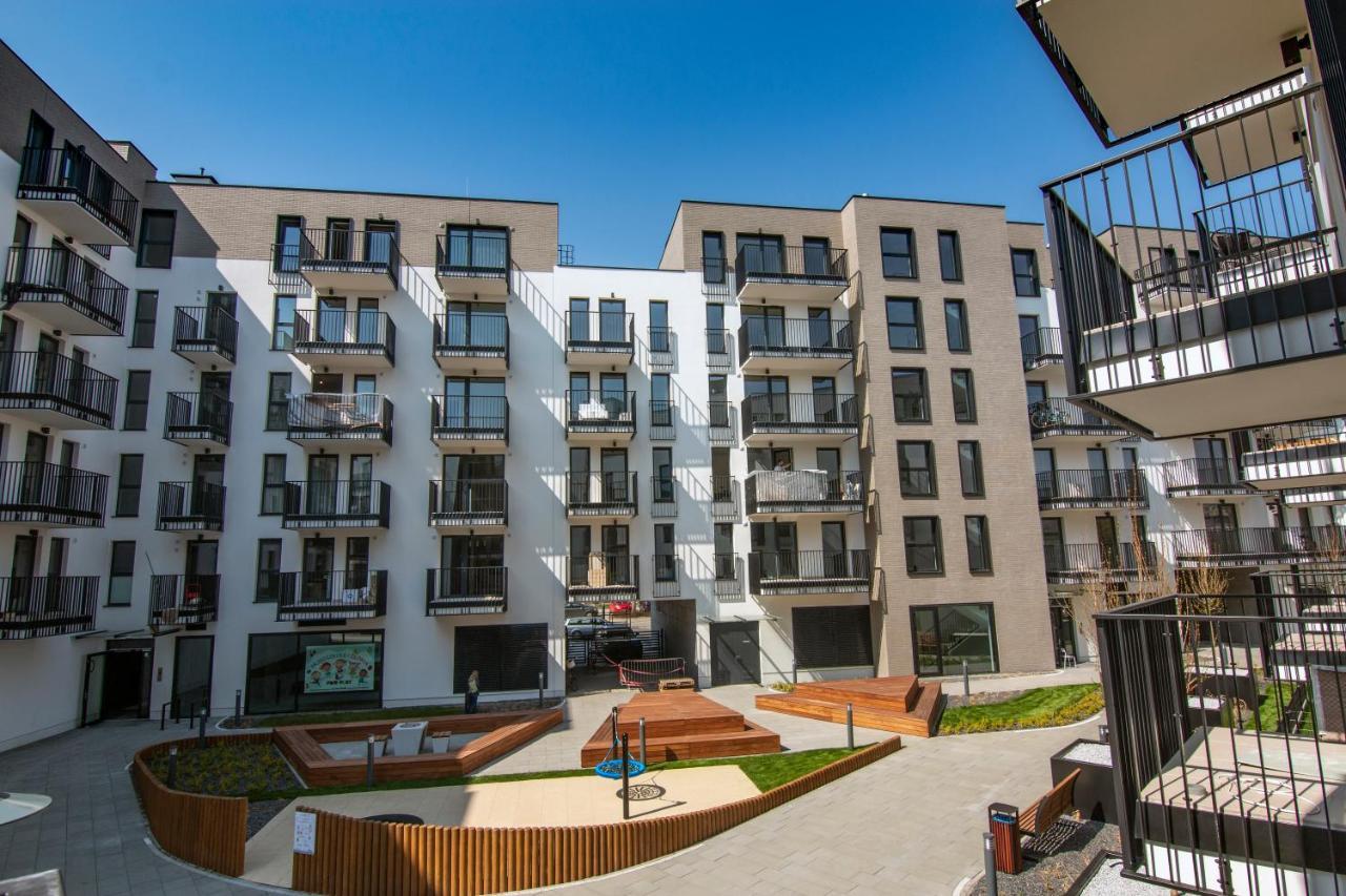 El Apartments - Aries Poznań Exteriör bild
