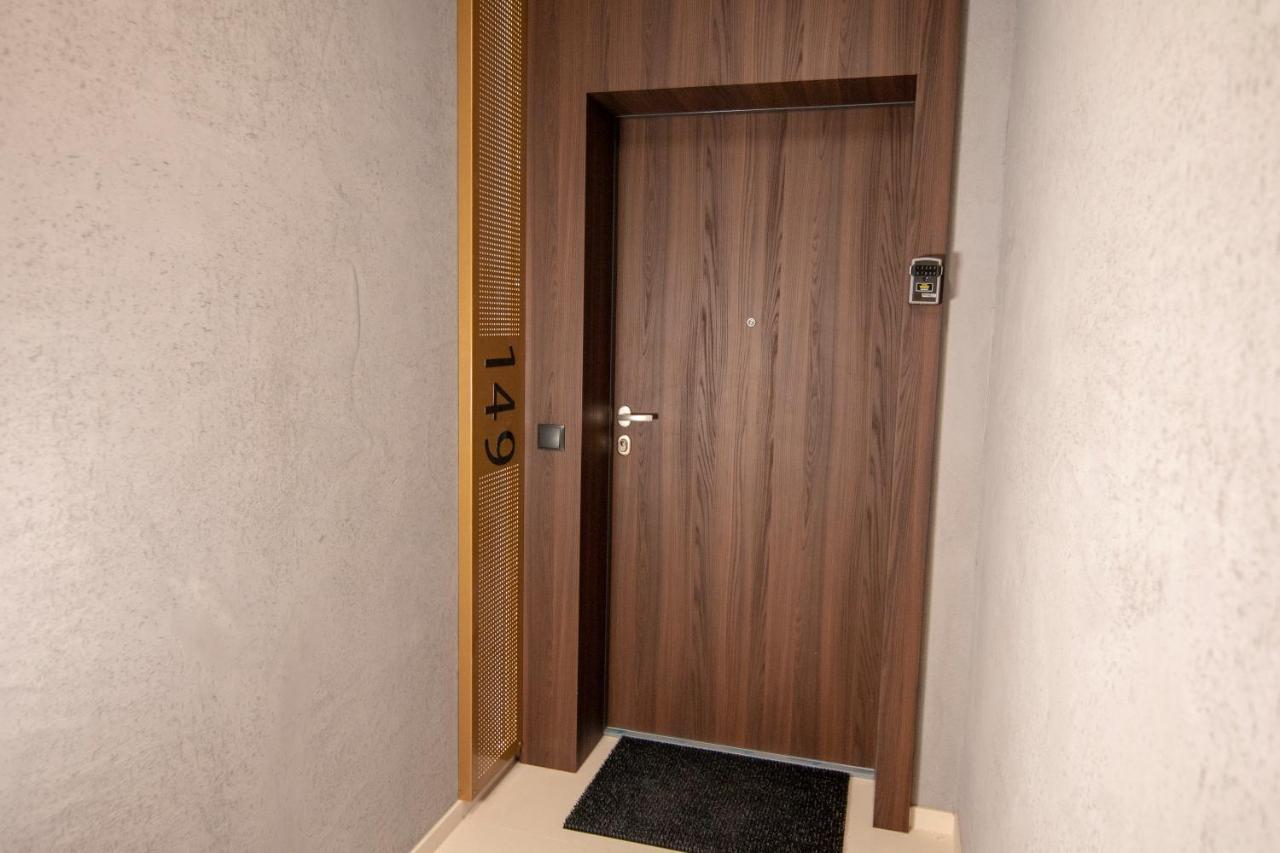 El Apartments - Aries Poznań Exteriör bild