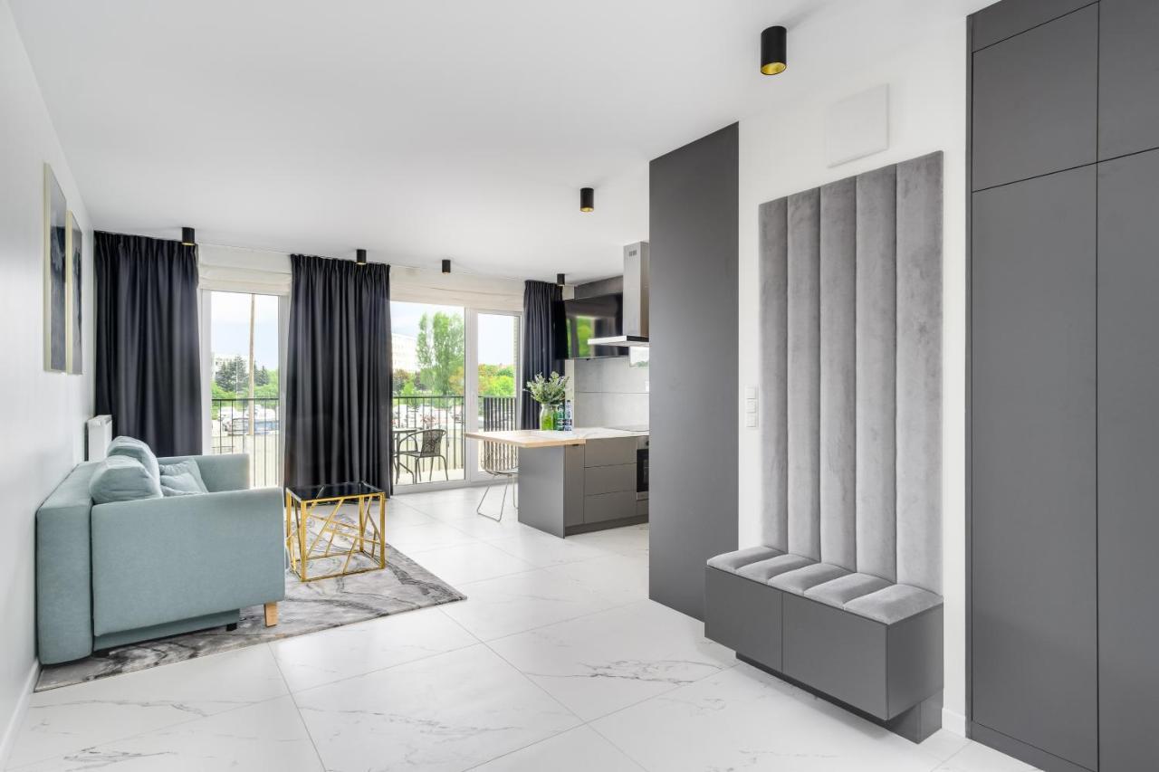 El Apartments - Aries Poznań Exteriör bild