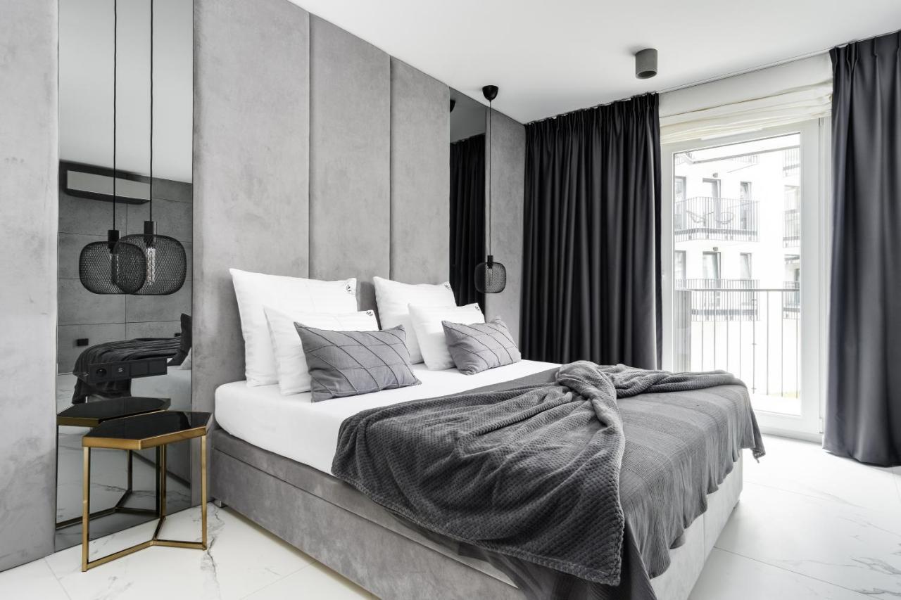 El Apartments - Aries Poznań Exteriör bild